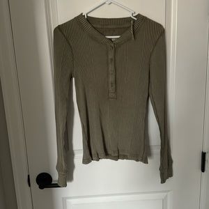 Aerie long sleeve top